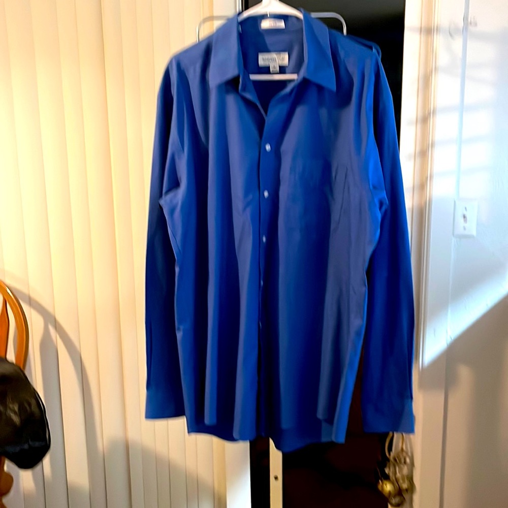 Joseph &Feiss dress blue shirt  100% non iron cotton shirt 16 36/37